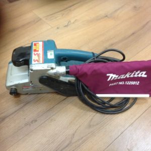 Makita 110v 100m Belt sander (TO HIRE)