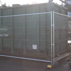Herras Fencing (TO HIRE)